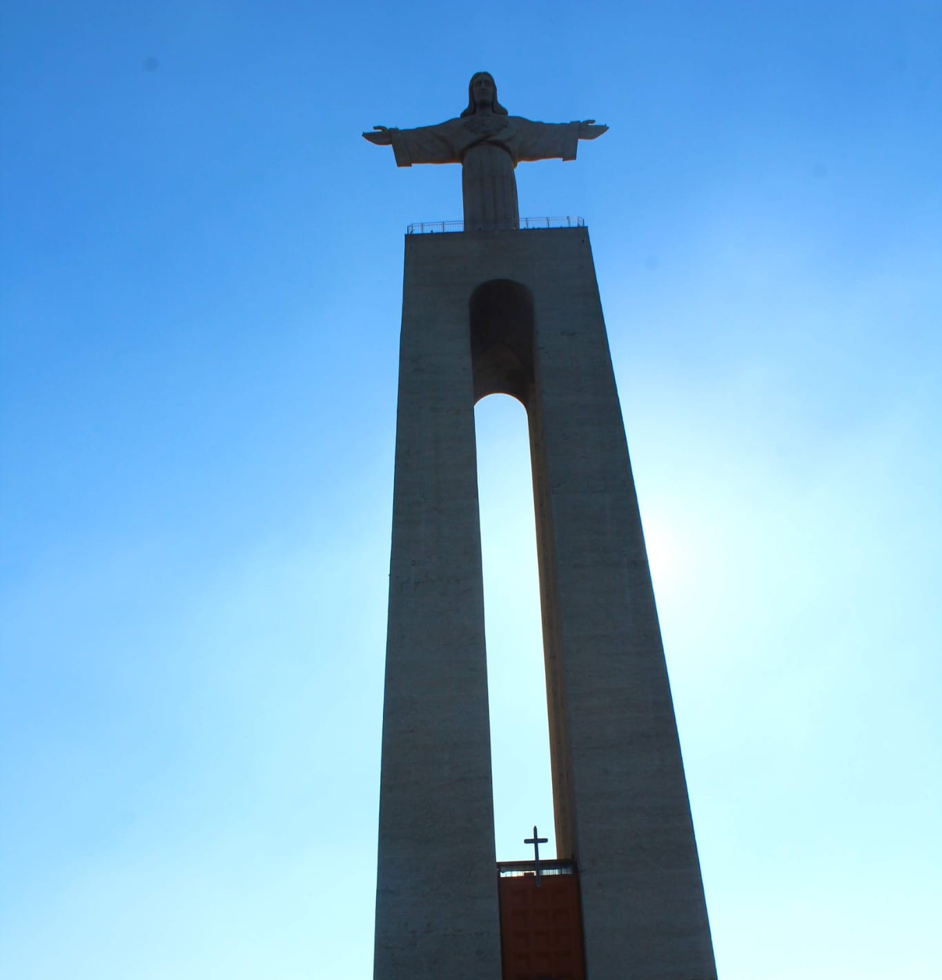 Cristo Rei em Almada com vista sobre o Tejo